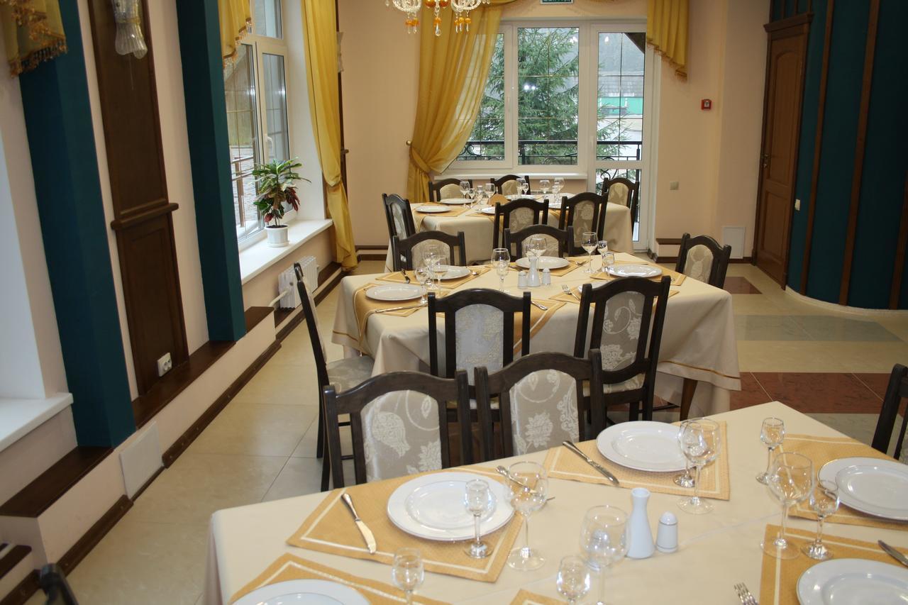 Belovezhskaya Pushcha Hotel Complex Zharkovshina Ngoại thất bức ảnh