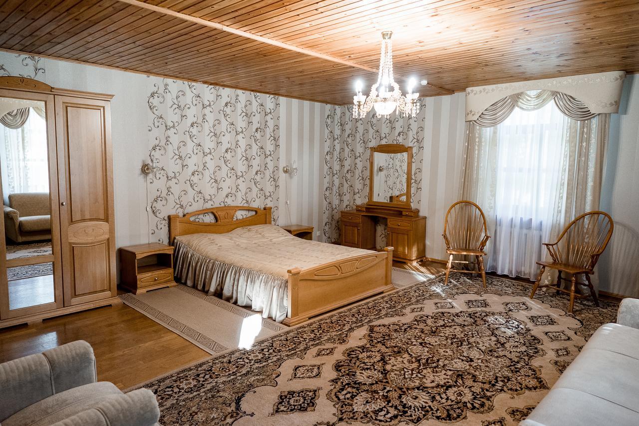 Belovezhskaya Pushcha Hotel Complex Zharkovshina Ngoại thất bức ảnh